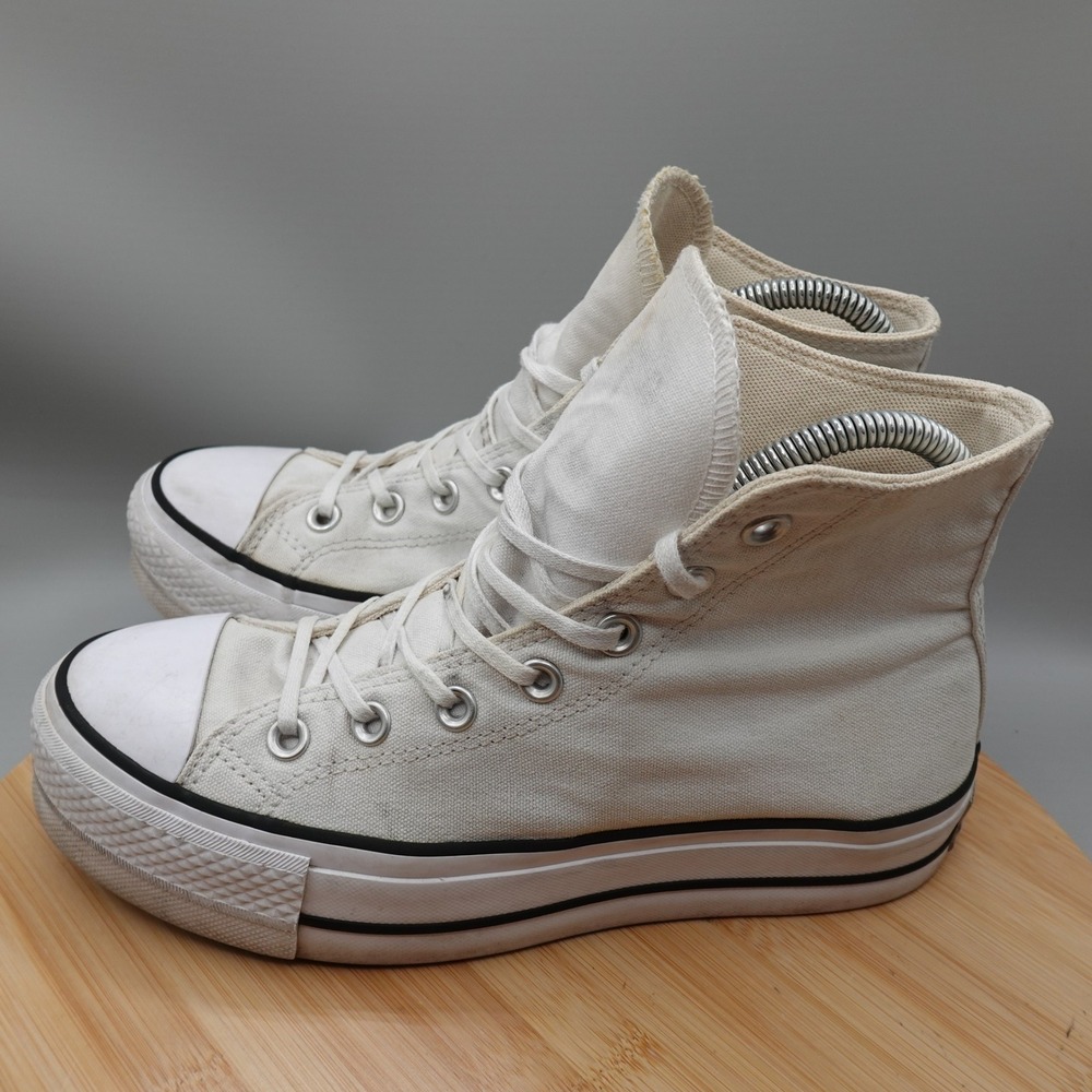 Converse Shoes Women 7.5 White Chuck Taylor Platform High Top 560846F Flaws